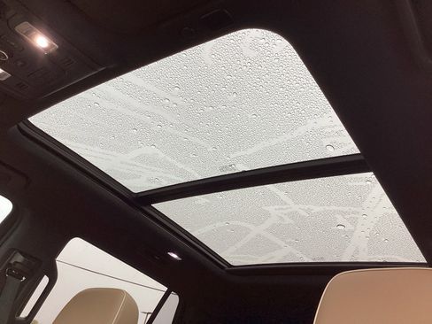 Used 2022 Chevrolet Tahoe Premier w/ Max Trailering Package image 5