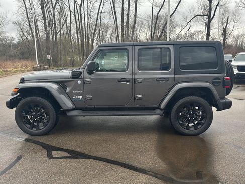 Used 2023 Jeep Wrangler Sahara w/ Cold Weather Group image 2