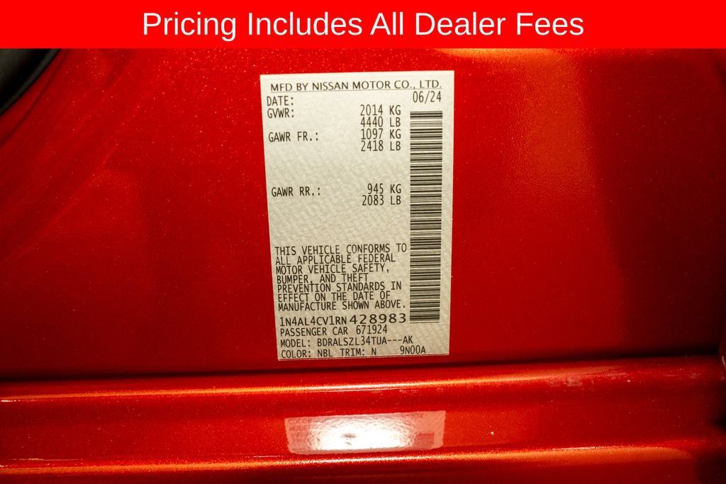 Certified 2024 Nissan Altima 2.0 SR FWD image 23
