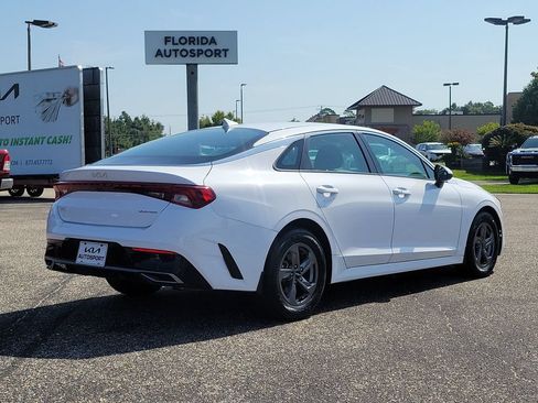 Used 2023 Kia K5 LXS FWD image 2