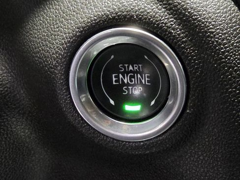 Used 2024 Chevrolet Silverado 1500 Custom image 32