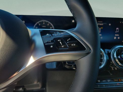 Certified 2026 Mercedes-Benz GLA 250 image 23