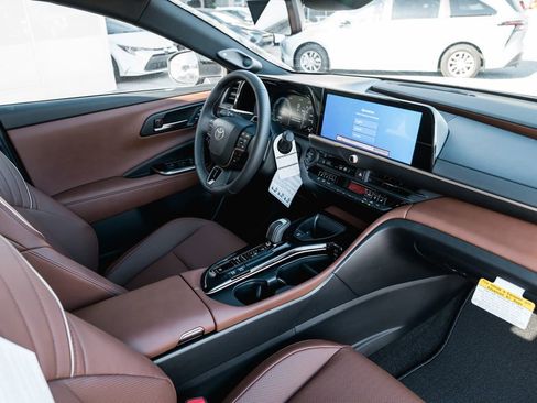 New 2026 Toyota Crown Signia AWD/4WD image 11
