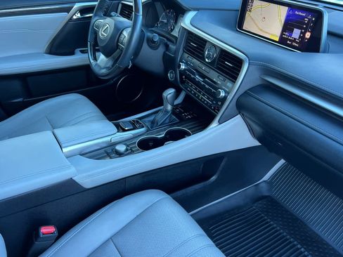 Used 2019 Lexus RX 350 AWD w/ Luxury Package image 17
