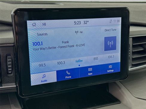 Used 2024 Ford Explorer XLT w/ Equipment Group 202A image 14