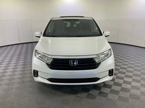 Used 2022 Honda Odyssey Elite image 2