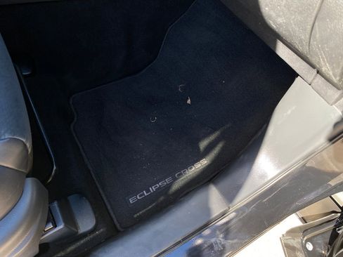 Used 2024 Mitsubishi Eclipse Cross SE image 14