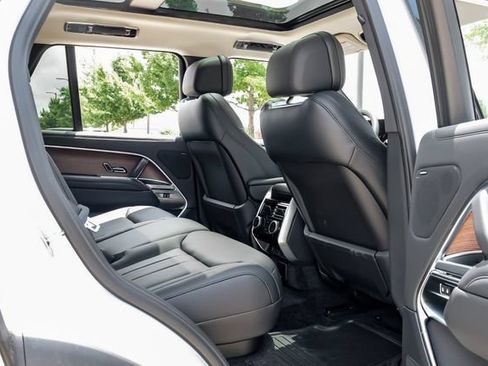 New 2026 Land Rover Range Rover SE AWD/4WD image 44