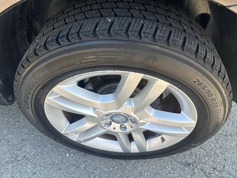 Used 2014 Mercedes-Benz ML 350 BlueTEC 4MATIC image 33