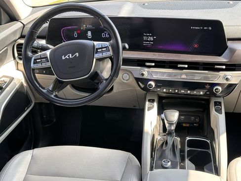Used 2023 Kia Telluride S image 18