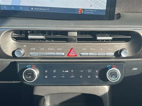 Used 2026 Hyundai Palisade SEL FWD image 26