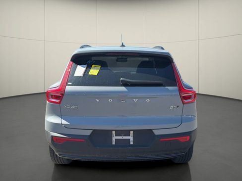 Used 2026 Volvo XC40 B5 Plus AWD/4WD image 6