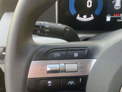 Used 2026 Hyundai Tucson SEL image 23