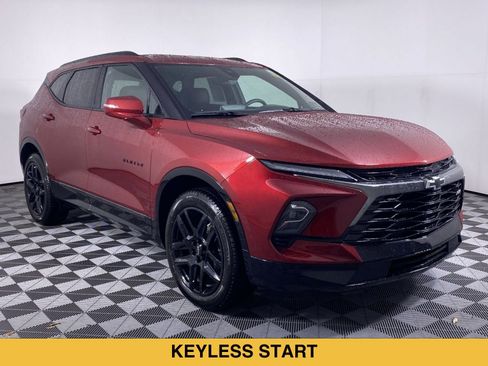 Used 2024 Chevrolet Blazer RS w/ Driver Confidence II Package FWD image 20
