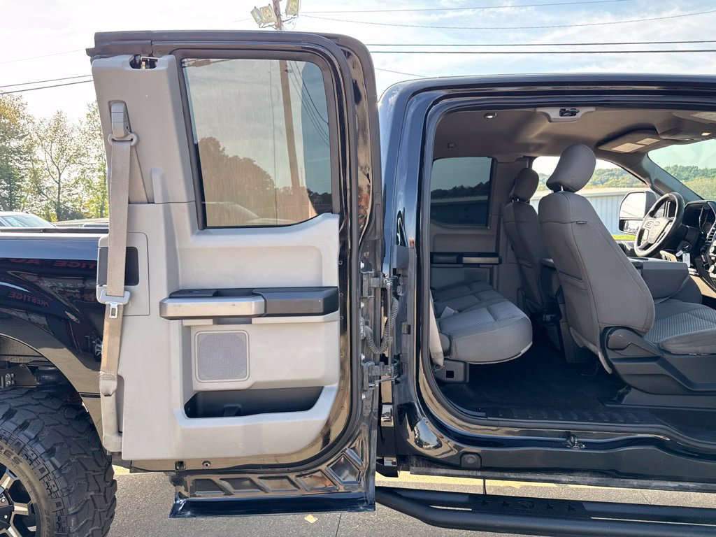 Used 2018 Ford F250 XLT AWD/4WD image 44