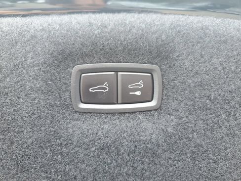 Used 2024 Audi e-tron GT Premium Plus AWD/4WD image 9