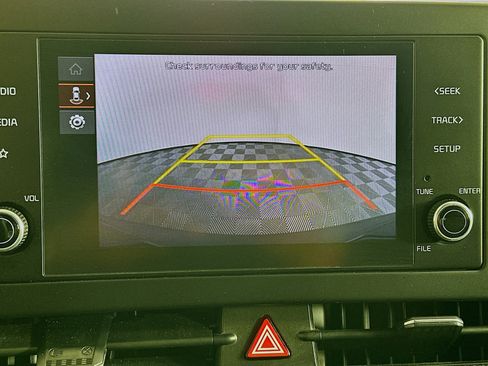 Used 2025 Kia Sportage LX FWD image 22