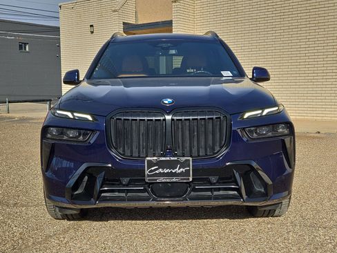 Certified 2023 BMW X7 xDrive40i w/ M Sport Package image 10