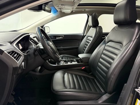 Used 2020 Ford Edge SEL w/ Convenience Package image 15