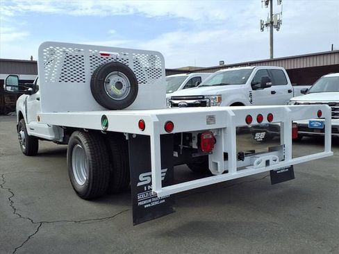 New 2024 Ford F350 XL RWD image 5