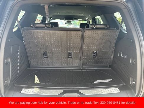 Used 2025 Chevrolet Tahoe Premier AWD/4WD image 47