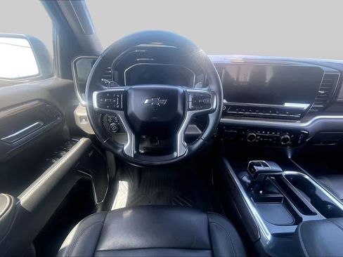Certified 2025 Chevrolet Silverado 1500 LT Trail Boss w/ LT Trail Boss Premium Package AWD/4WD image 6
