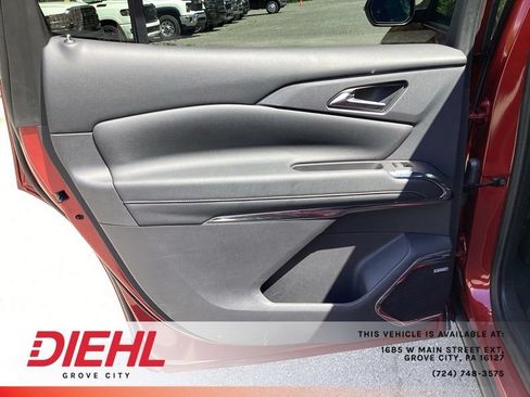 Used 2024 Chevrolet Traverse RS AWD/4WD image 14