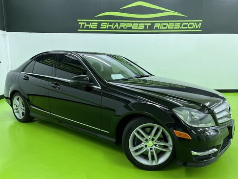 Used 2013 Mercedes-Benz C 300 4MATIC Sedan image 1