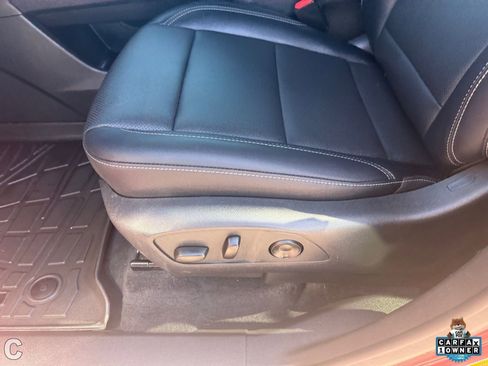 Certified 2024 Chevrolet Traverse LT w/ Enhanced Driving Package FWD image 21