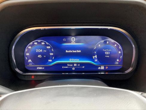 Used 2024 Chevrolet Suburban Premier image 13