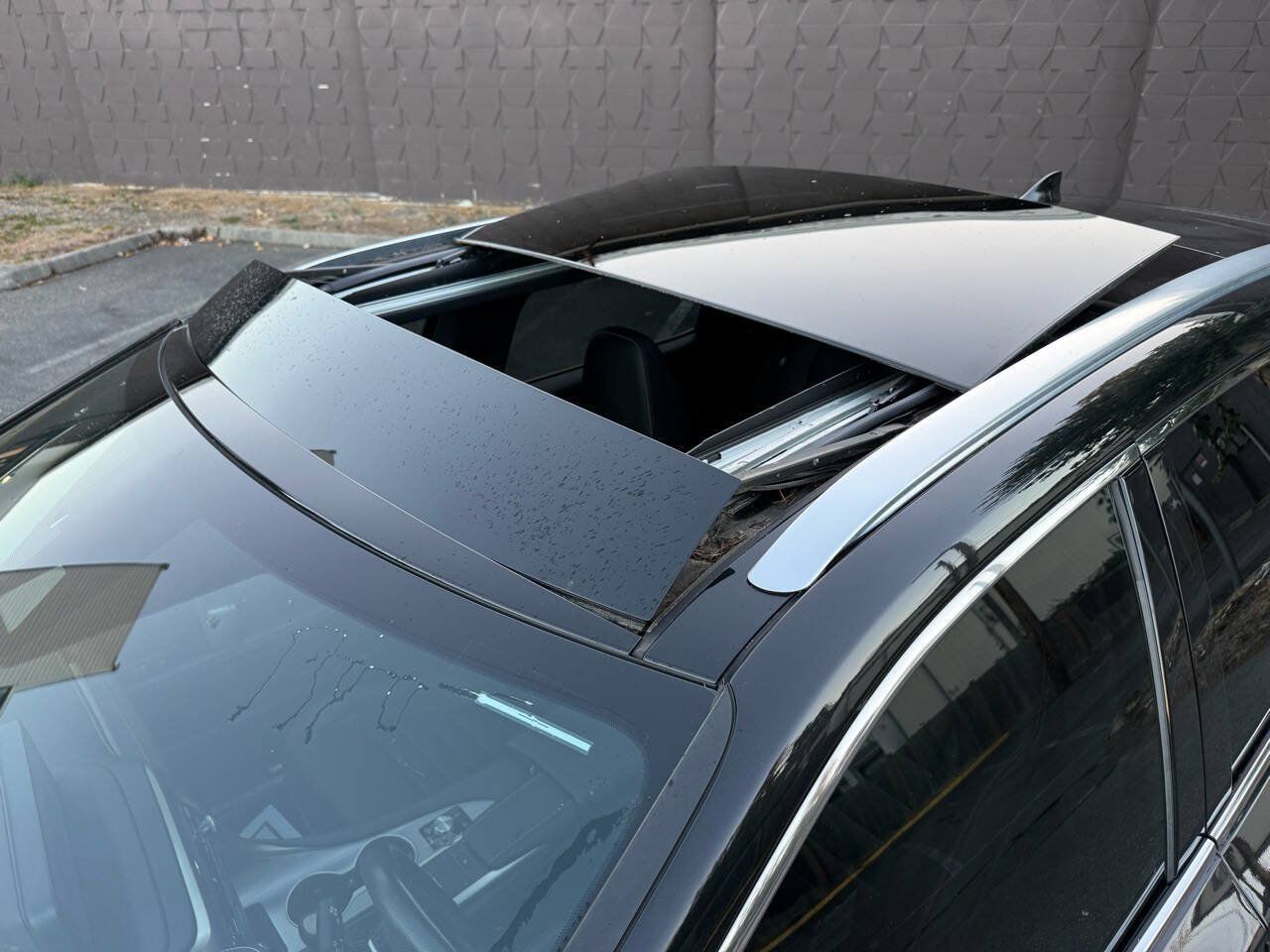 Used 2020 Lexus RX 450h F Sport w/ Accessory Package AWD/4WD image 33
