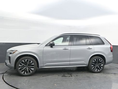 New 2026 Volvo XC90 B6 Ultra w/ Protection Package Premier image 4