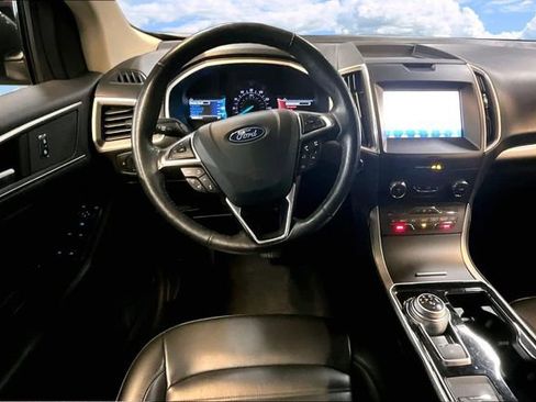 Used 2020 Ford Edge SEL image 8