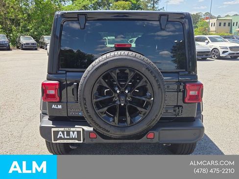 Used 2025 Jeep Wrangler Unlimited Sahara w/ Safety Group AWD/4WD image 14