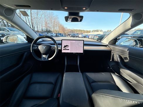 Used 2020 Tesla Model 3 Long Range image 23