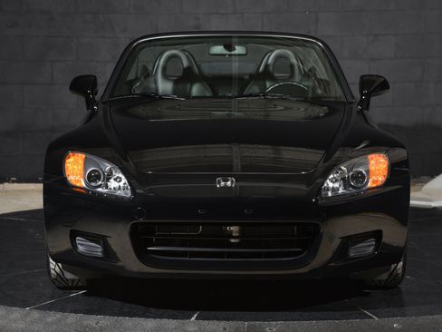 Used 2002 Honda S2000 image 10