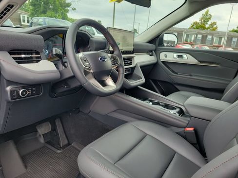 New 2026 Ford Explorer Active w/ Active Comfort Package AWD/4WD image 21
