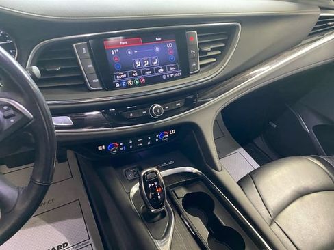 Used 2021 Buick Enclave Avenir w/ Avenir Technology Package AWD/4WD image 15