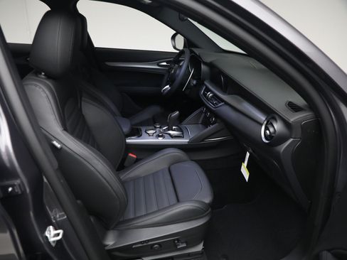 New 2026 Alfa Romeo Stelvio Sprint AWD/4WD image 14