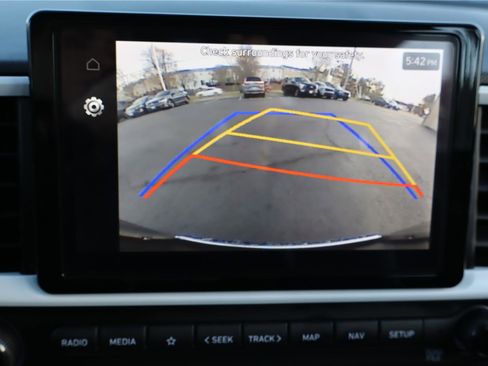 Used 2023 Hyundai Venue Limited w/ Cargo Package image 21