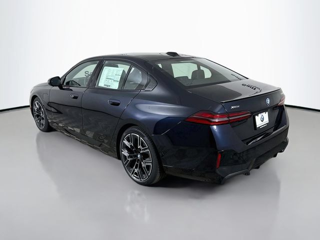 New 2027 BMW 550e xDrive w/ Premium Package AWD/4WD image 5