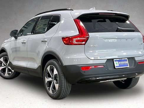 New 2026 Volvo XC40 B5 Plus w/ Protection Package Premier AWD/4WD image 3
