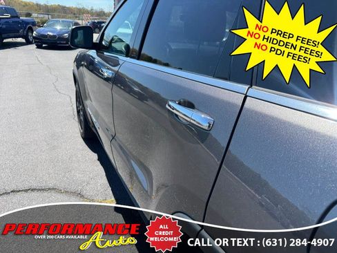 Used 2020 Jeep Grand Cherokee Limited AWD/4WD image 9