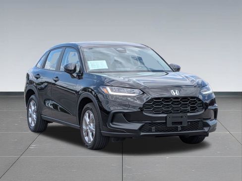 Used 2024 Honda HR-V LX image 8