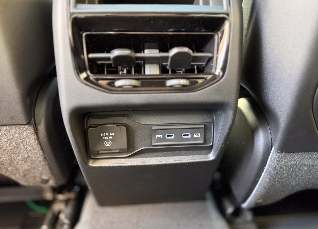 New 2026 Jeep Grand Cherokee Altitude AWD/4WD image 27