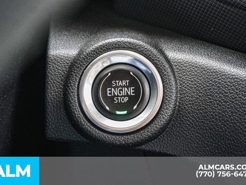 Used 2021 Chevrolet TrailBlazer LT w/ Convenience Package image 33