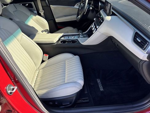 Used 2023 Genesis G70 2.0T w/ Sport Prestige Package image 13