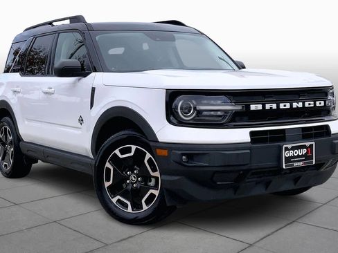 Used 2021 Ford Bronco Sport Outer Banks image 2