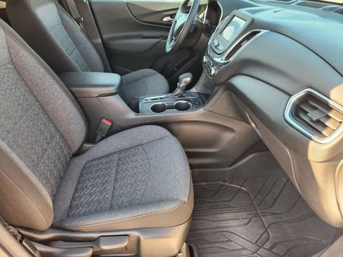 Used 2024 Chevrolet Equinox LT w/ LPO, Floor Liner Package FWD image 14