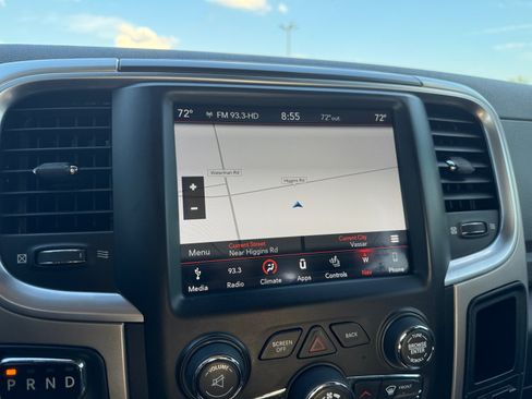 Used 2018 RAM 1500 Outdoorsman AWD/4WD image 18